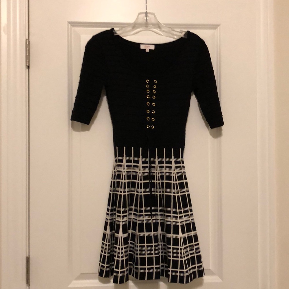 Candies XS scoop neck 3/4 sleeve dress